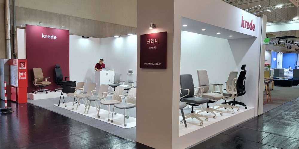 custom built exhibition stands